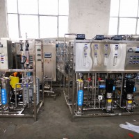 厂家销售纯净水设备食品厂水过滤设备每小时2吨纯净水设备