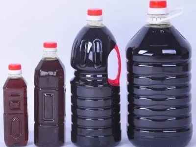 四川1.8L调味PET瓶2.5L食用油瓶红油瓶菜籽油瓶花椒油