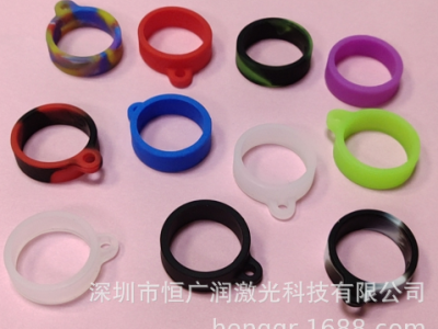 硅胶配件烟嘴、挂环等图2