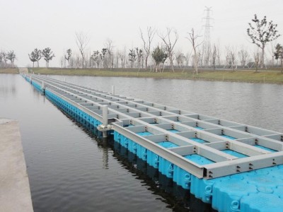 湖面走廊浮桥 水上建设平台 游艇码头浮筒图3