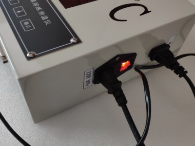 无线式大屏幕熔炼测温仪W660型图5