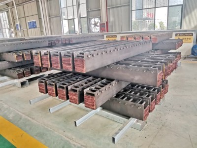 利用速生杨木皮压制高端方木重组木设备 是速生林提升品质项目图3