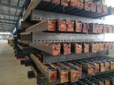 利用速生杨木皮压制高端方木重组木设备 是速生林提升品质项目图5