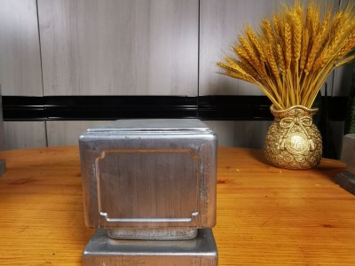 护栏楼梯扶手莲花柱头图3